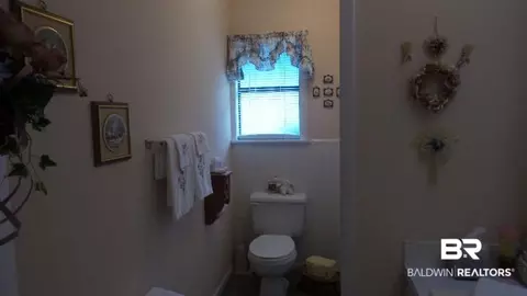 610 E Pine St, Atmore, AL 36502 photo 15