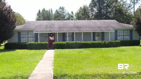 610 E Pine St, Atmore, AL 36502 photo 1