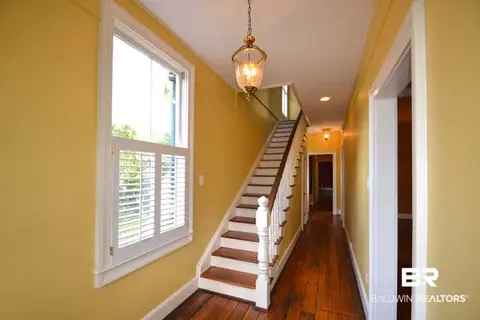 207 S Cedar St, Mobile, AL 36602 photo 3