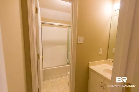809 Henckley Ave, Mobile, AL 36609 photo 26