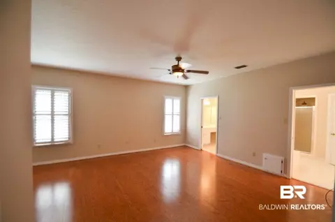5709 S Regency Ct, Mobile, AL 36609 photo 13