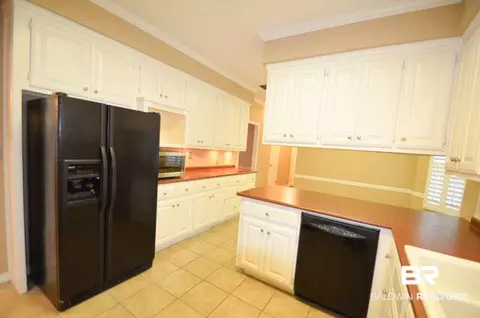 5709 S Regency Ct, Mobile, AL 36609 photo 5