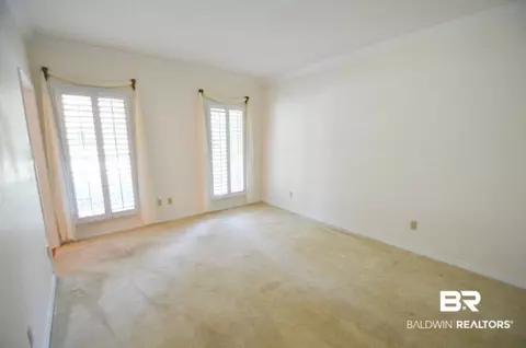 5709 S Regency Ct, Mobile, AL 36609 photo 7