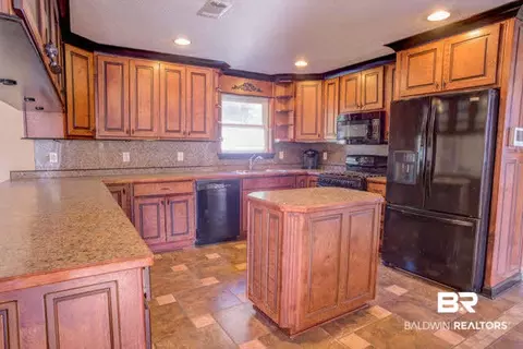 3311 Meadow Ln, Mobile, AL 36618 photo 6