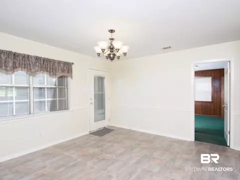 5805 Helen Dr, Mobile, AL 36618 photo 8