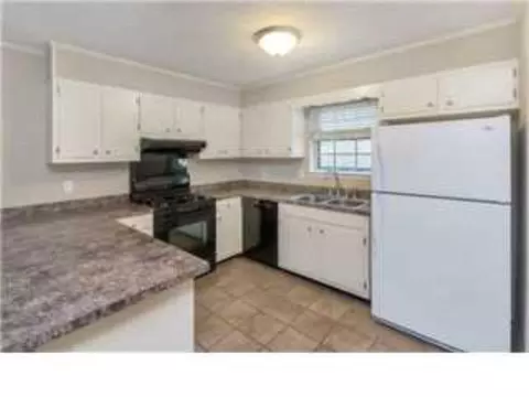 281 Mayflower St, Mobile, AL 36609 photo 5
