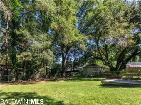 281 Mayflower St, Mobile, AL 36609 photo 14