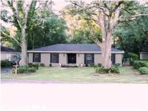 281 Mayflower St, Mobile, AL 36609 photo 1
