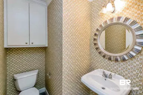 266 Suffolk Rd, Mobile, AL 36608 photo 7