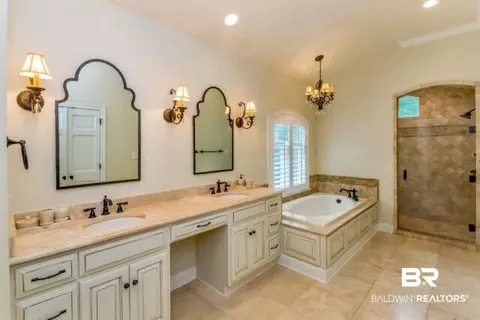 266 Suffolk Rd, Mobile, AL 36608 photo 9