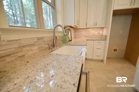 6454 Clear Pointe Ct, Mobile, AL 36618 photo 15