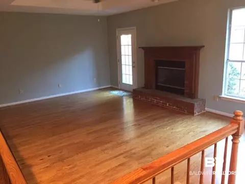 4028 Hillcrest Ln, Mobile, AL 36693 photo 3