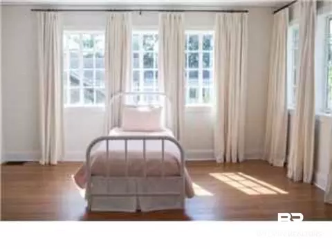 211 Woodlands Ave, Mobile, AL 36607 photo 9