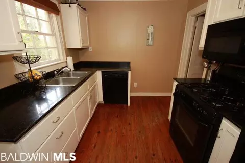 13 Homer St, Mobile, AL 36607 photo 12