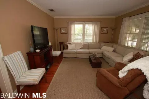 13 Homer St, Mobile, AL 36607 photo 3