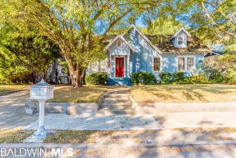 160 Williams St, Mobile, AL 36606 photo 1