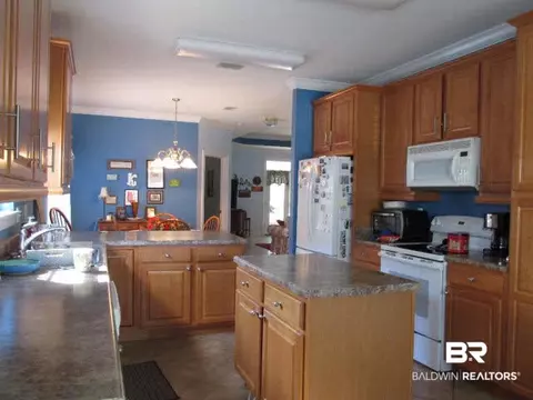 265 Hemingway Loop, Foley, AL 36535 photo 7