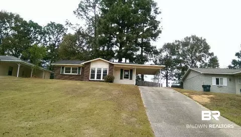 58 Margaret Ave, Chickasaw, AL 36611 photo 1