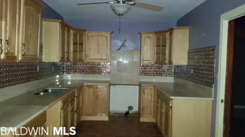 1157 Harvard Dr, Mobile, AL 36618 photo 3