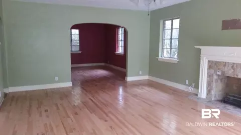 1157 Harvard Dr, Mobile, AL 36618 photo 4