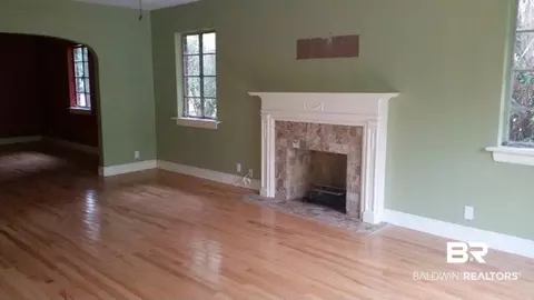 1157 Harvard Dr, Mobile, AL 36618 photo 2