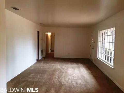 1121 E Chalet Dr, Mobile, AL 36608 photo 6
