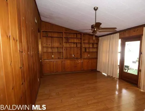 3209 E Maudelayne Dr, Mobile, AL 36693 photo 3