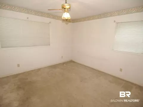 3209 E Maudelayne Dr, Mobile, AL 36693 photo 7
