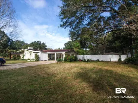 3209 E Maudelayne Dr, Mobile, AL 36693 photo 10
