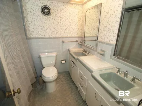 3209 E Maudelayne Dr, Mobile, AL 36693 photo 8