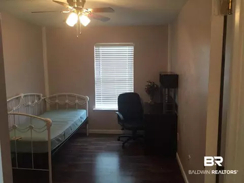 401 Lakeview Dr, Mobile, AL 36695 photo 11