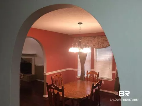 401 Lakeview Dr, Mobile, AL 36695 photo 6