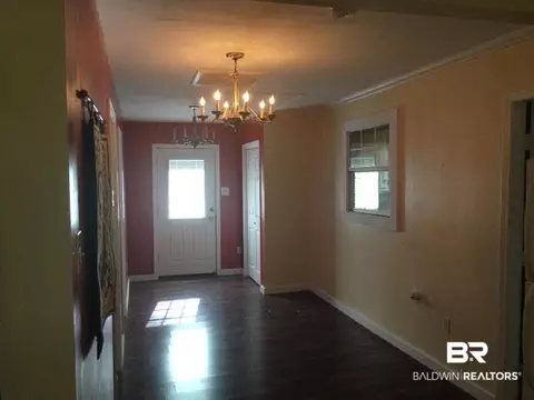 401 Lakeview Dr, Mobile, AL 36695 photo 8