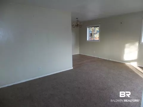 1700 Hurtel St, Mobile, AL 36605 photo 2