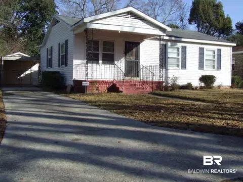 12 Elizabeth Ave, Chickasaw, AL 36611 photo 1