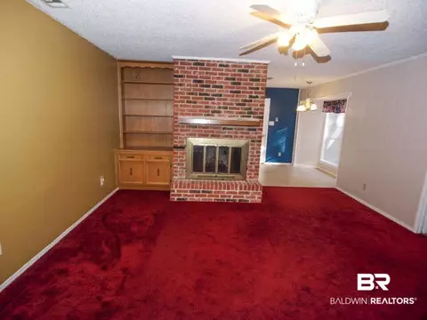 5829 Woodgate Rd, Mobile, AL 36609 photo 2