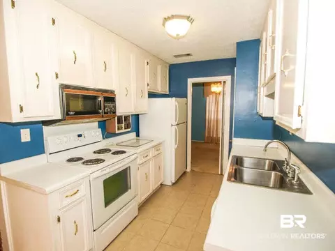 5829 Woodgate Rd, Mobile, AL 36609 photo 6
