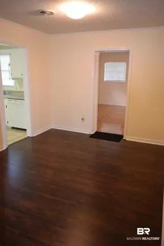 10 Edinborough Ave, Chickasaw, AL 36611 photo 6