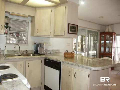 457 Elberta Loop, Lillian, AL 36549 photo 8