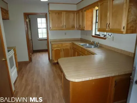 34750 Oak Ln, Stapleton, AL 36578 photo 6
