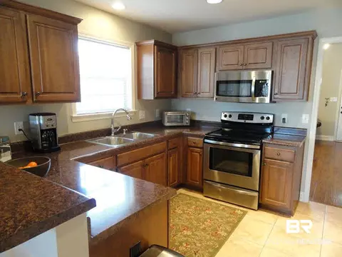 8988 N Spring Grv, Mobile, AL 36695 photo 11