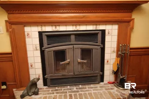 2390 W Johnson Rd, Mobile, AL 36695 photo 4