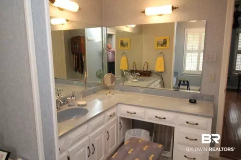 2390 W Johnson Rd, Mobile, AL 36695 photo 11
