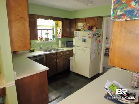 3836 Shelley Dr, Mobile, AL 36693 photo 5