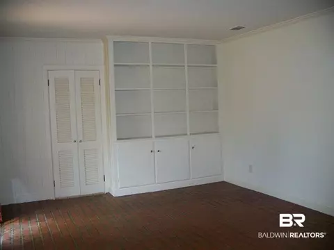 305 Levert St, Mobile, AL 36607 photo 3
