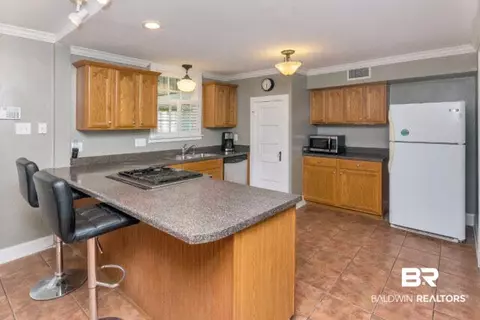 15 Mohawk St, Mobile, AL 36606 photo 3