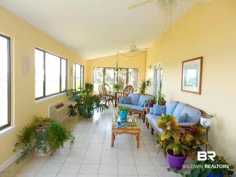 9062 Bayview Dr, Lillian, AL 36549 photo 5