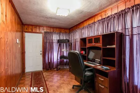 3800 Camellia Dr, Mobile, AL 36693 photo 9