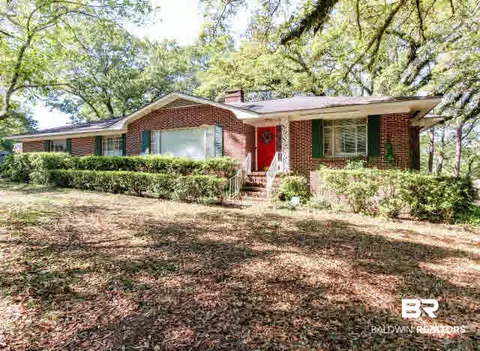 3800 Camellia Dr, Mobile, AL 36693 photo 1