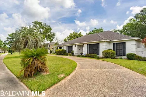 1267 Spring Valley Dr, Mobile, AL 36693 photo 2